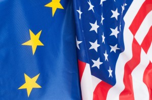 EU and US flags (eeas.europa.eu photo)