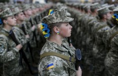 Ukraine women soldiers (Courtesy photo for education only)